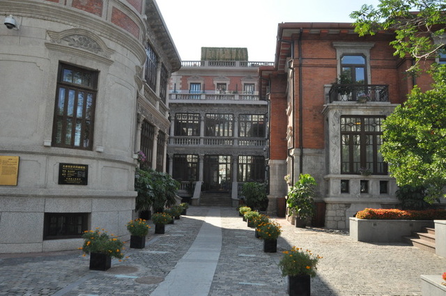 酒店智能背景音乐消防广播工程、豪华套房影院系统、流动扩声系统